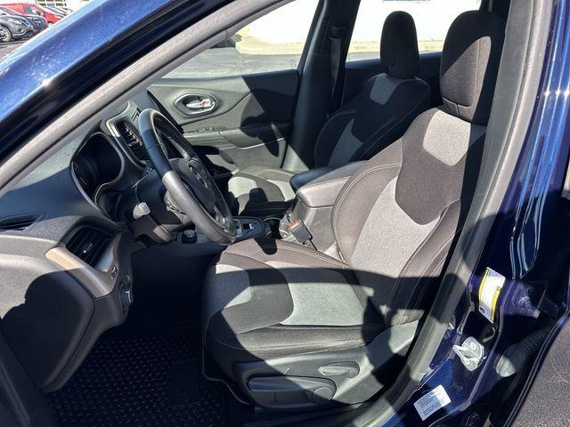 used 2016 Jeep Cherokee car, priced at $10,997
