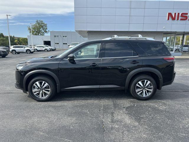 new 2025 Nissan Pathfinder car, priced at $42,991