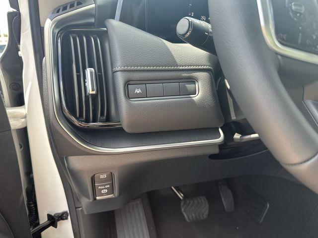 new 2025 Nissan Armada car, priced at $55,257