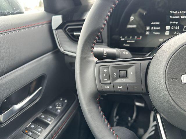 new 2025 Nissan Kicks car, priced at $25,190