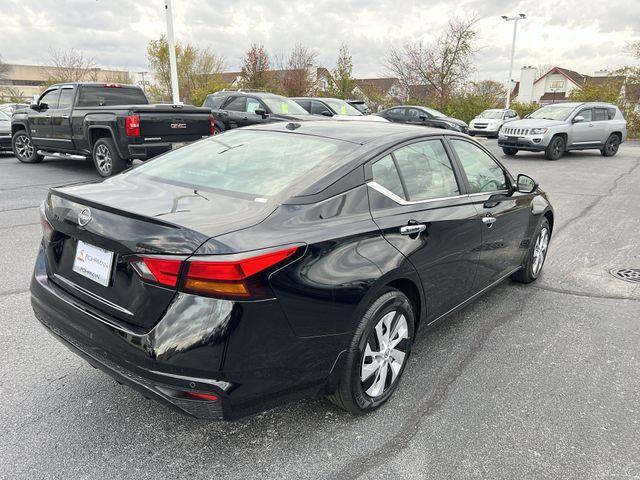 new 2025 Nissan Altima car, priced at $27,336