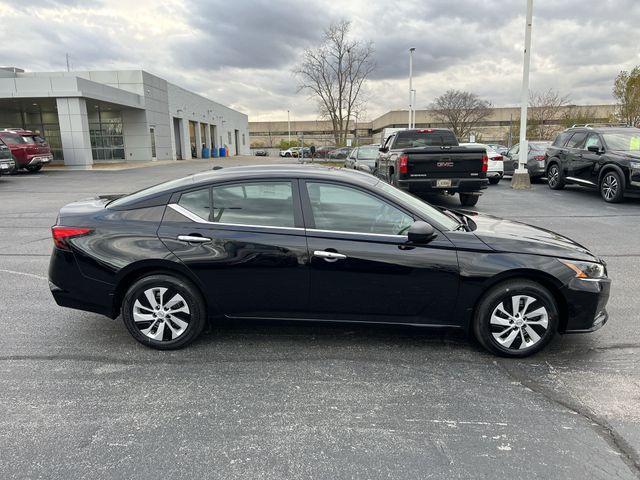 new 2025 Nissan Altima car, priced at $27,336