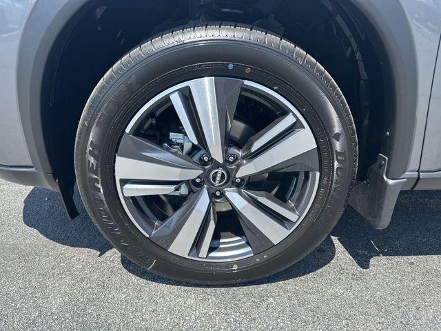 new 2025 Nissan Rogue car, priced at $37,961