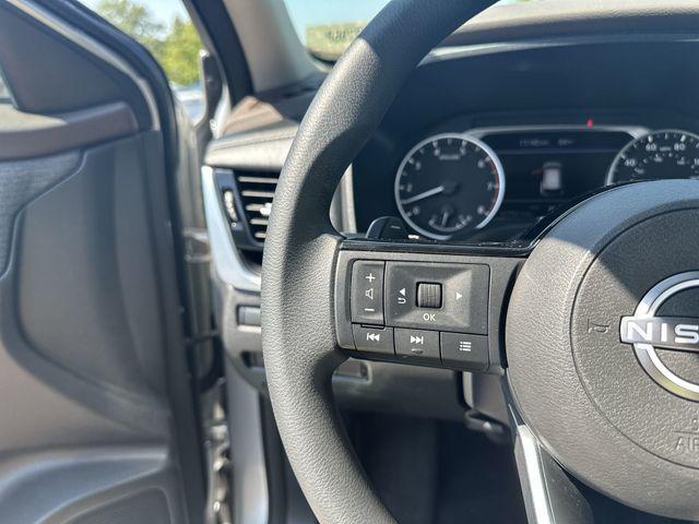 used 2022 Nissan Rogue car, priced at $21,137