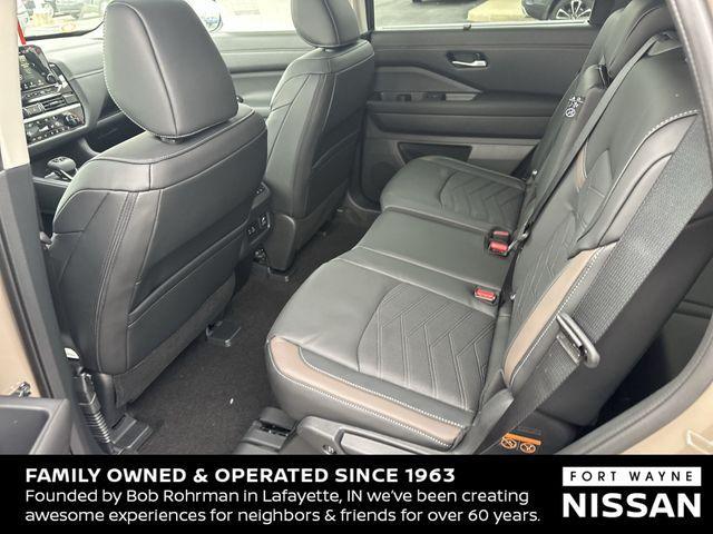 new 2025 Nissan Pathfinder car, priced at $50,841
