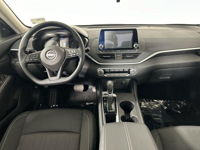 new 2025 Nissan Altima car, priced at $27,416