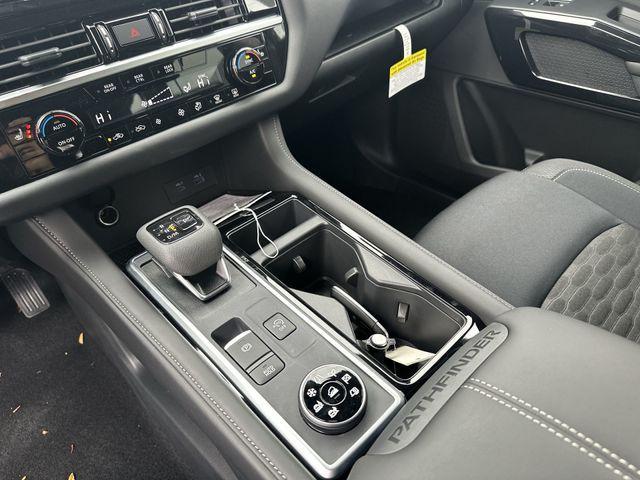 new 2025 Nissan Pathfinder car, priced at $34,179