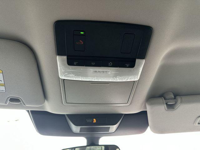 new 2025 Nissan Pathfinder car, priced at $34,179