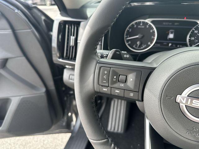 new 2025 Nissan Pathfinder car, priced at $40,907