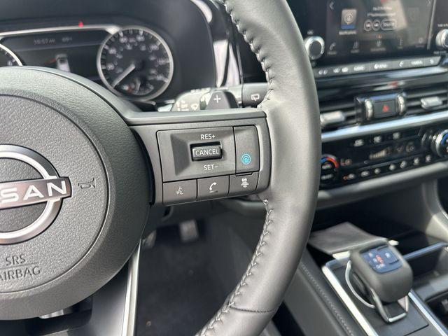 new 2025 Nissan Pathfinder car, priced at $40,907