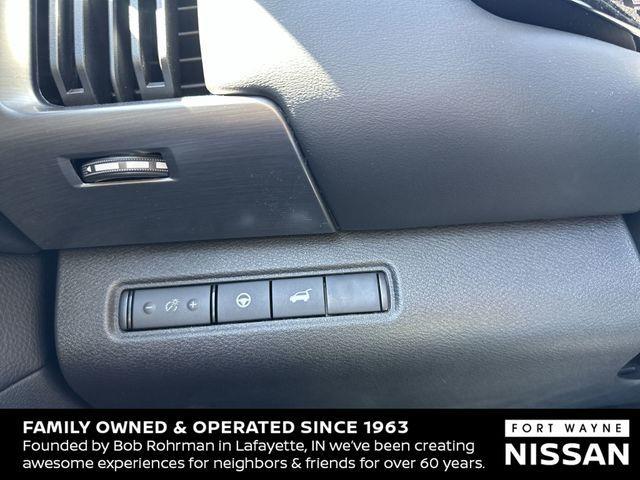 new 2025 Nissan Pathfinder car, priced at $45,446