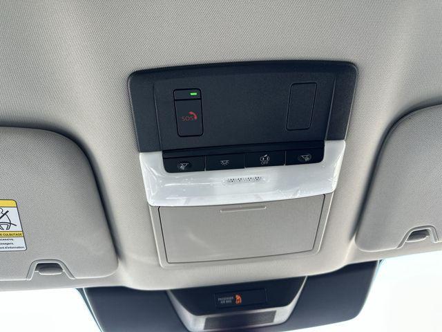 new 2025 Nissan Pathfinder car, priced at $42,696