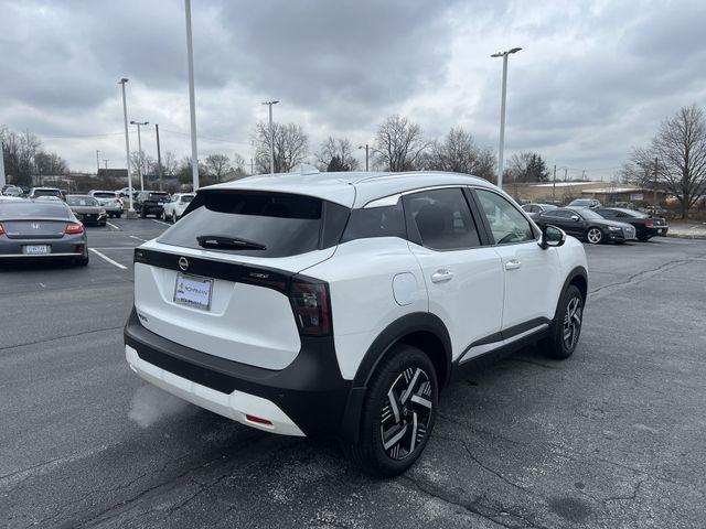 new 2025 Nissan Kicks car, priced at $26,003