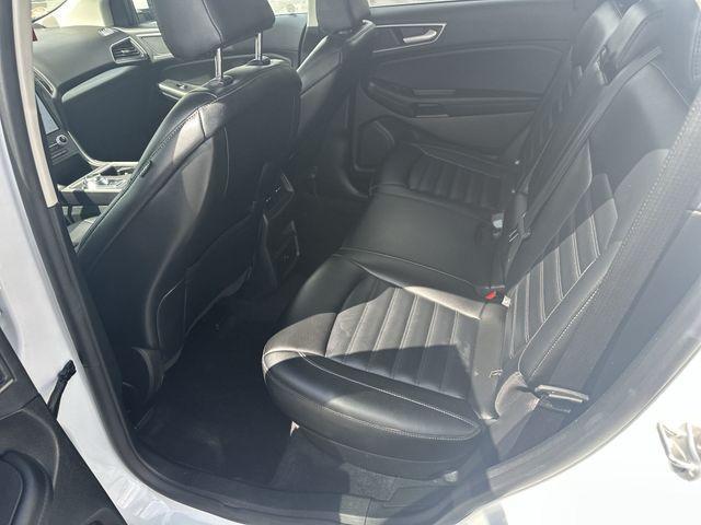 used 2023 Ford Edge car, priced at $25,148