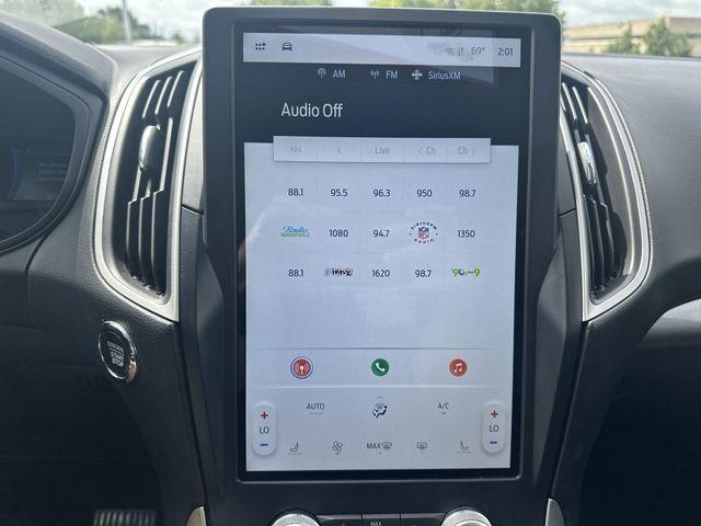 used 2023 Ford Edge car, priced at $25,148