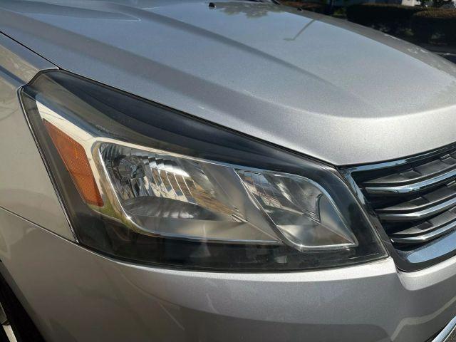 used 2013 Chevrolet Traverse car, priced at $9,490