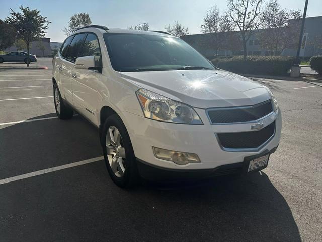 used 2009 Chevrolet Traverse car, priced at $6,990