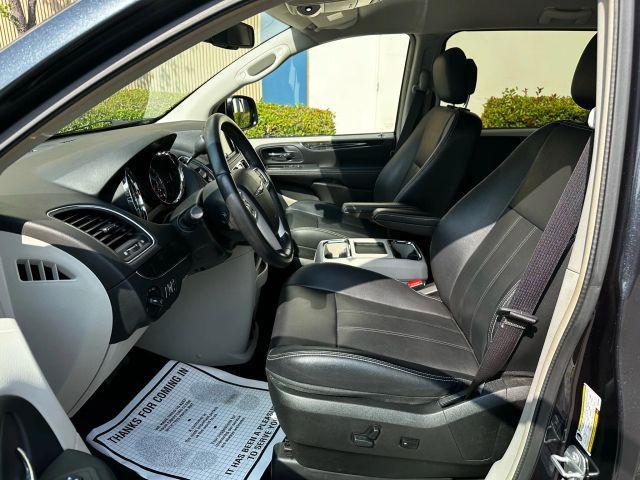 used 2014 Chrysler Town & Country car, priced at $11,495