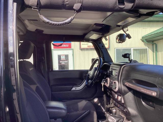 used 2015 Jeep Wrangler Unlimited car, priced at $14,990