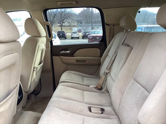 used 2007 GMC Yukon XL car, priced at $5,990