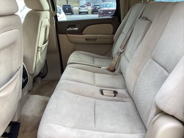 used 2007 GMC Yukon XL car, priced at $5,990