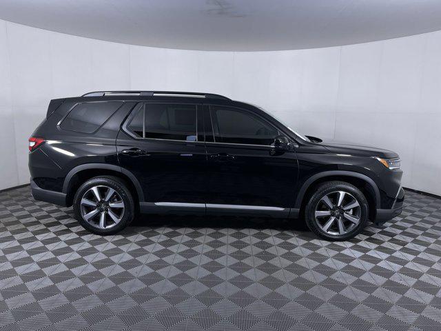 used 2023 Honda Pilot car, priced at $44,398