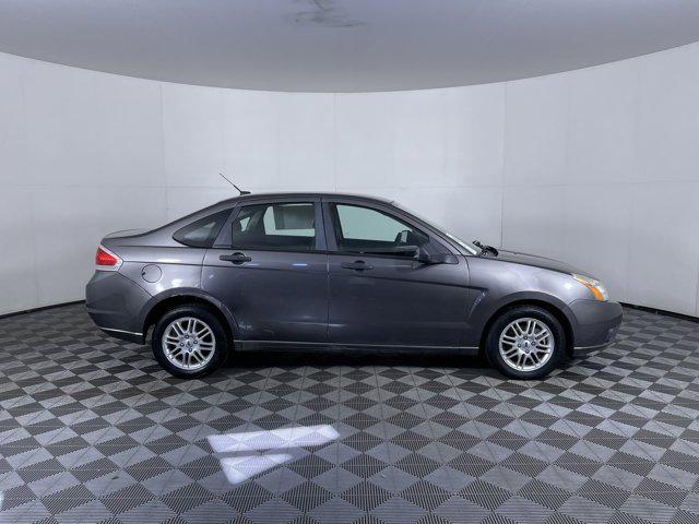 used 2009 Ford Focus car, priced at $4,800