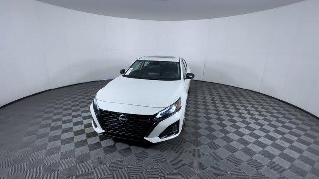 used 2023 Nissan Altima car, priced at $23,332