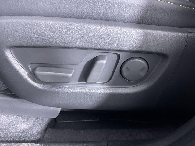 new 2025 Mazda CX-70 PHEV car, priced at $55,820