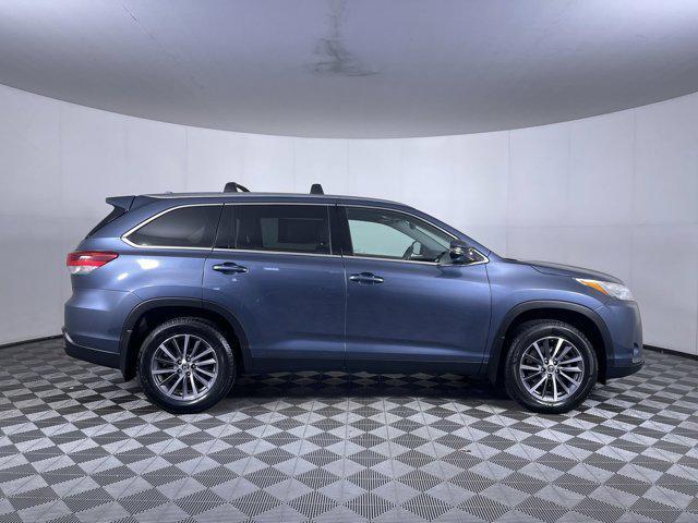 used 2019 Toyota Highlander car, priced at $27,971