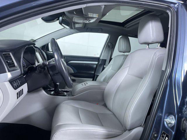 used 2019 Toyota Highlander car, priced at $27,971