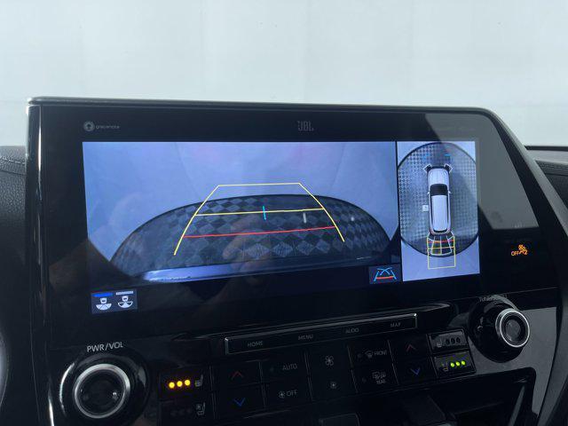 used 2021 Toyota Highlander car, priced at $39,544