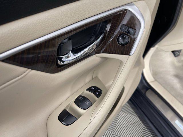 used 2014 Nissan Altima car, priced at $10,600