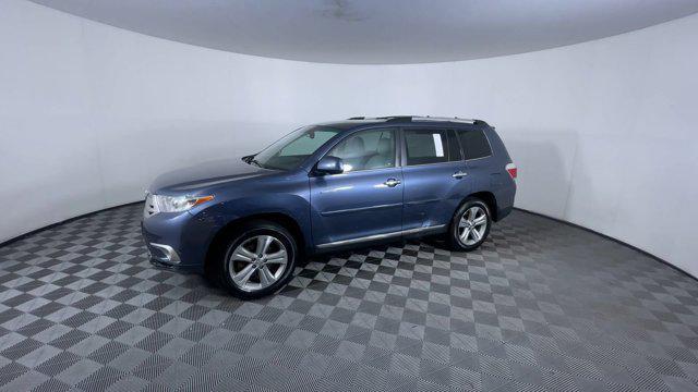 used 2013 Toyota Highlander car, priced at $19,900