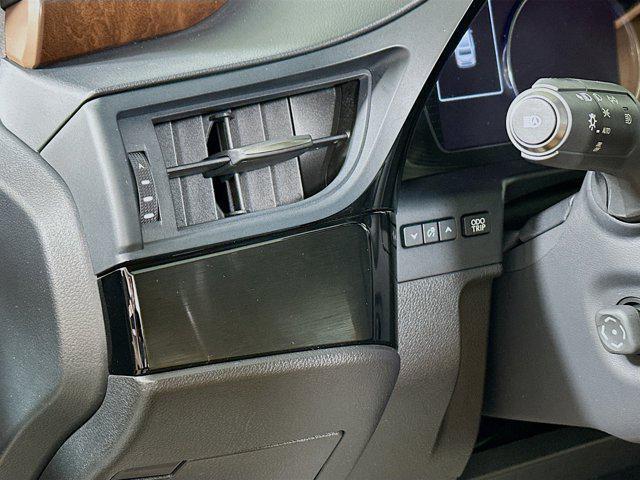 used 2022 Lexus ES 250 car, priced at $36,749