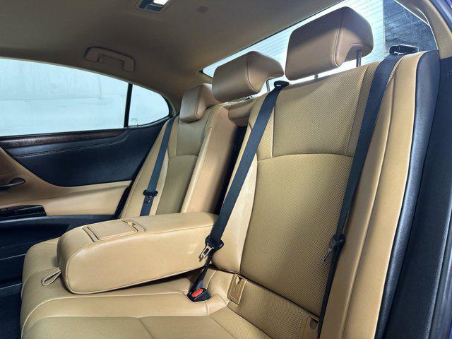 used 2022 Lexus ES 350 car, priced at $36,129