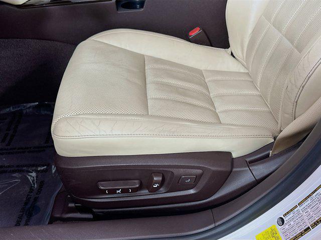 used 2016 Lexus ES 350 car, priced at $19,991