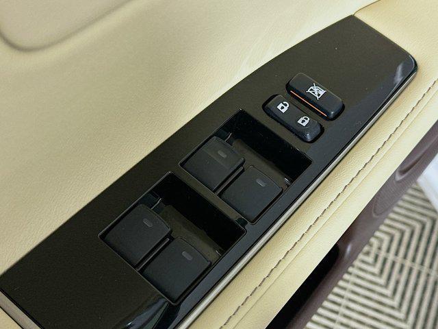 used 2016 Lexus ES 350 car, priced at $19,991