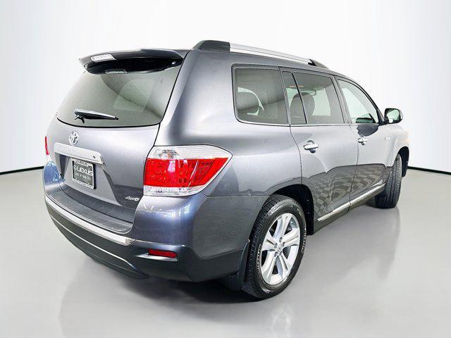used 2013 Toyota Highlander car, priced at $16,491