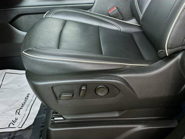used 2021 GMC Yukon XL car, priced at $45,980