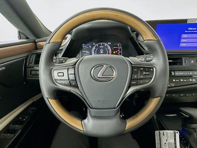 new 2025 Lexus ES 350 car, priced at $54,440