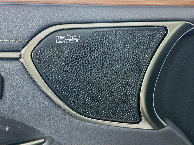 new 2025 Lexus ES 350 car, priced at $54,440