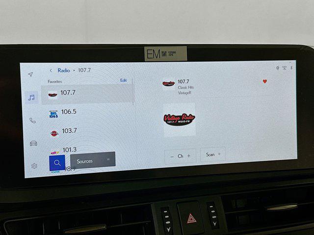 new 2025 Lexus ES 350 car, priced at $54,440