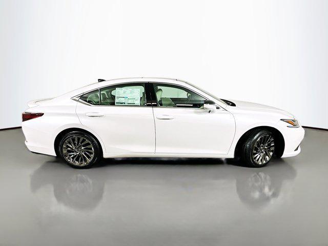 new 2025 Lexus ES 350 car, priced at $54,440
