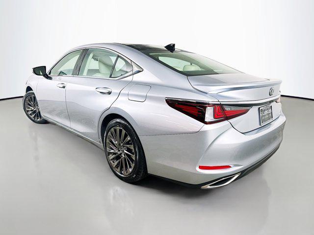 used 2025 Lexus ES 350 car, priced at $45,505