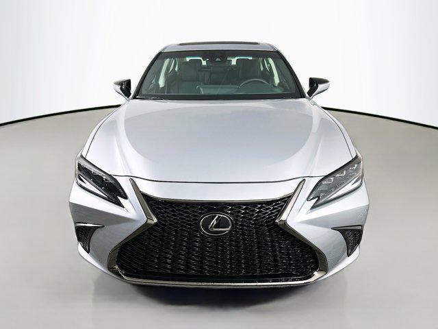 new 2025 Lexus ES 300h car, priced at $53,024