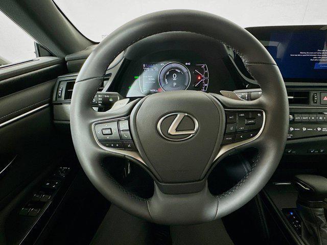 new 2025 Lexus ES 300h car, priced at $53,024