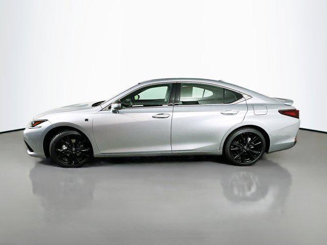new 2025 Lexus ES 300h car, priced at $53,024