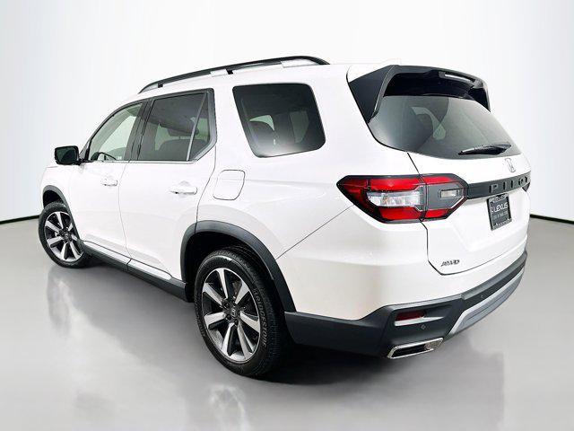 used 2024 Honda Pilot car, priced at $47,622