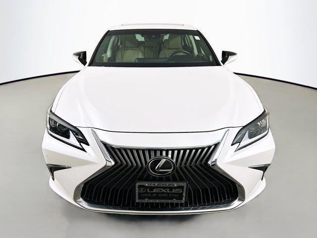 used 2019 Lexus ES 350 car, priced at $29,686